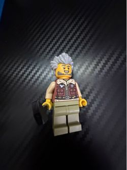 Lego restaurant worker