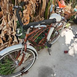 Schwinn Beach Cruiser 