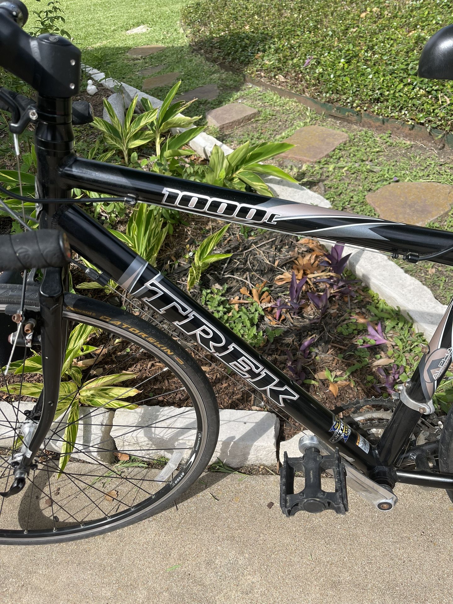 Trek 1000c Road Bike Made In USA Ready To Go