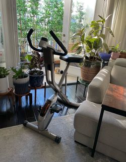 Exerpeutic Gold Heavy Duty Foldable Exercise Bike in new condition