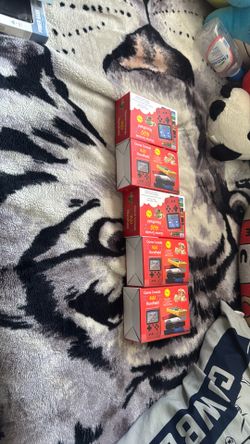Mini  game boy  toys price for all 125 each 25