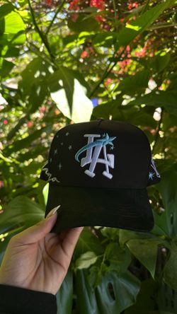 31 Hats El Mago Magic Club