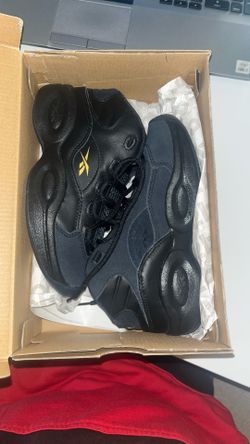 Reebok Iverson Shoes Size 2.5