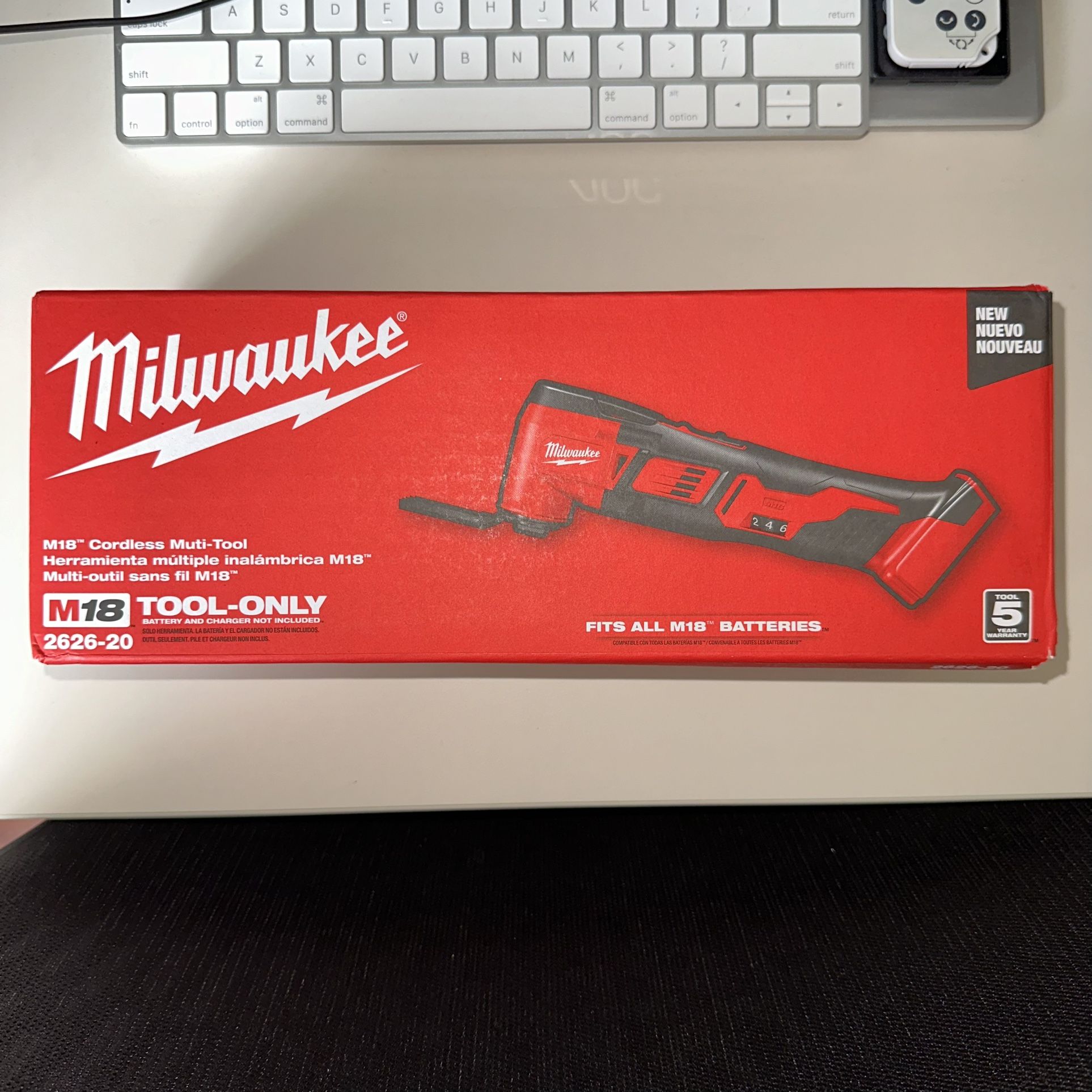 Milwaukee M18 Cordless Oscillating Multi-Tool