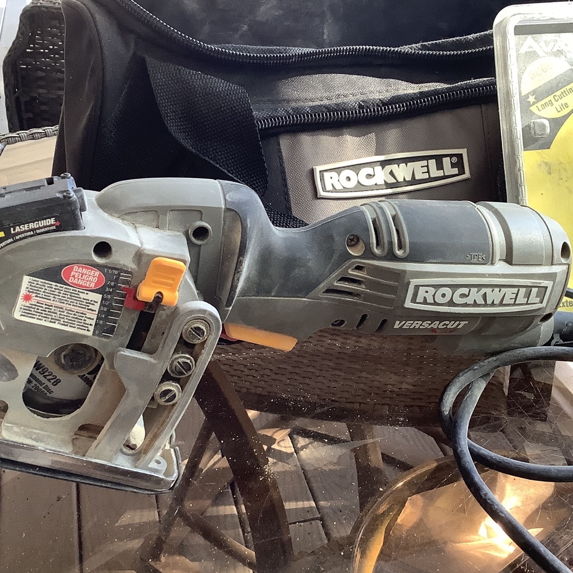 Rockwell Plunge Paneling Saw