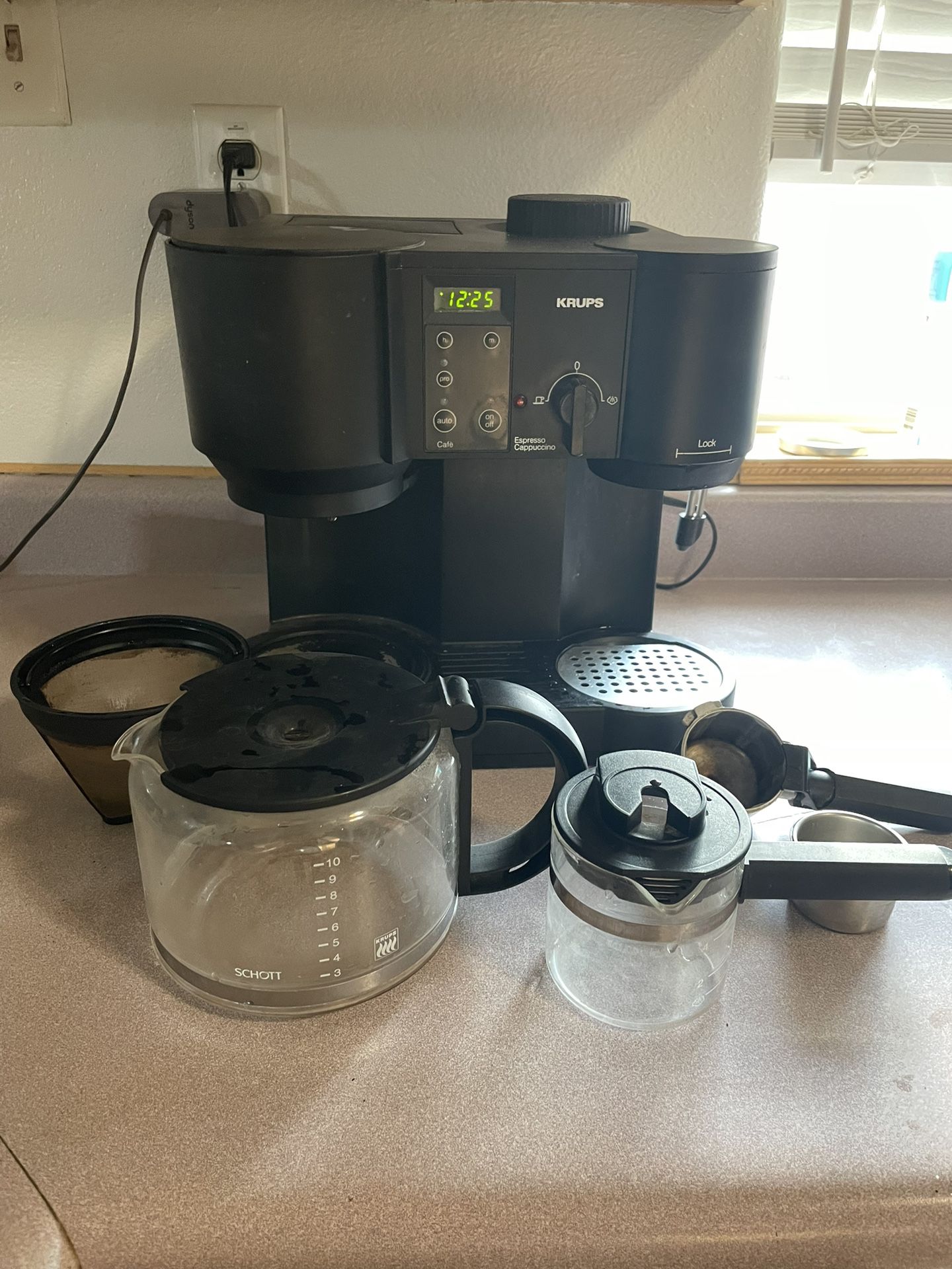 Crux Coffee maker for Sale in Peoria, AZ - OfferUp
