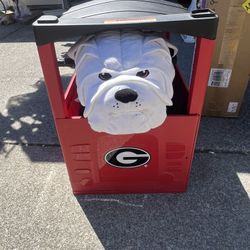Dynasty 6 Volt Collegiate Plush Ride On Toy Georgia Bulldogs
