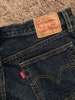 High waisted Levi’s shorts