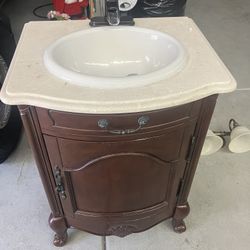 Vanity 26w X 30d X 36h