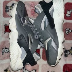 Nike Huarache Shoes 