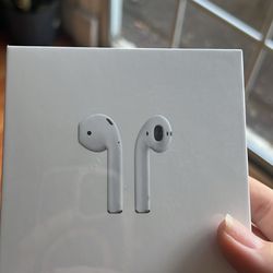 BRAND NEW Apple AirPods 2nd Gen