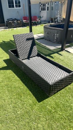 lounge chairs