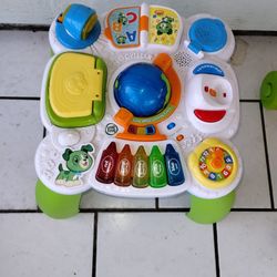 Children's Leapfrog Learning Toy Lights Up 