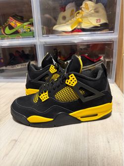 Air Jordan 4 Retro Yellow Thunder 2023