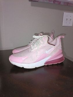 Women's pink Nike shoes