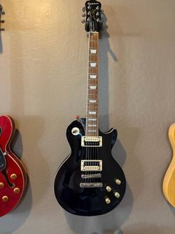 Epiphone Les Paul Traditional PRO-III Electric Guitar