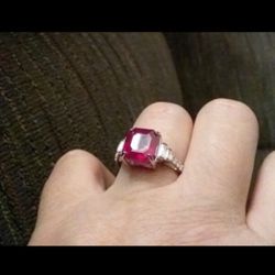 Ruby Red Ring / Size 8,9