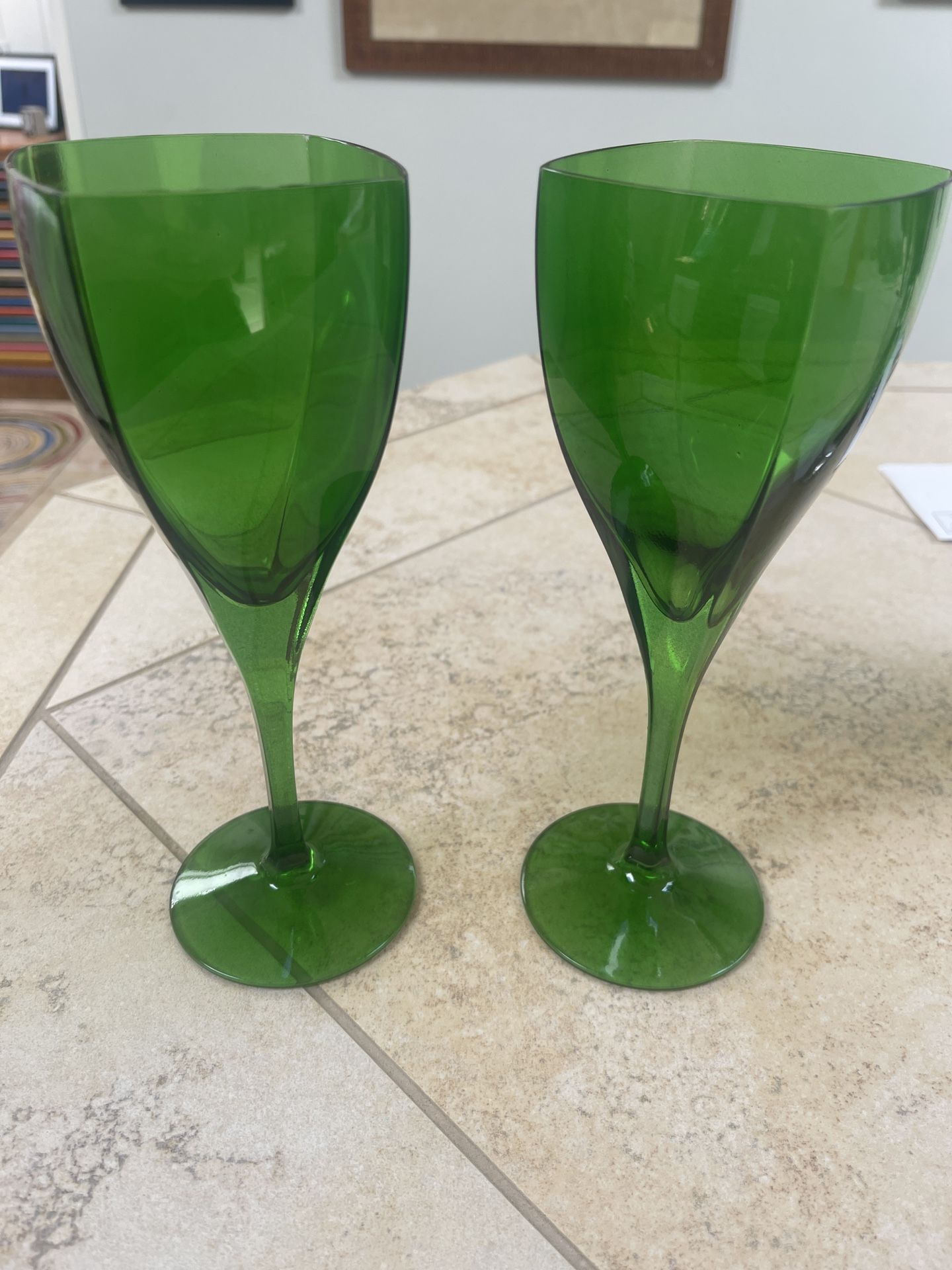 Mikasa Wine Glasses -set Of 4