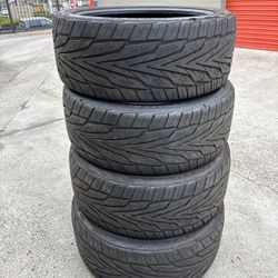 285/40/22 Toyo Proxes Tires ( 4 ) 