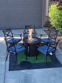 Patio Set Fire Pit And 5 Chairs  With New Cushions