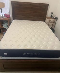 Queen Mattress + 4” Memory Foam Topper – Like New – $120 for Both