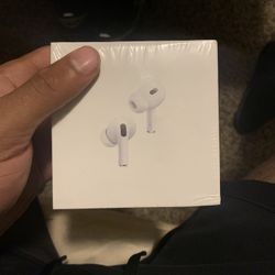 AirPod 4s