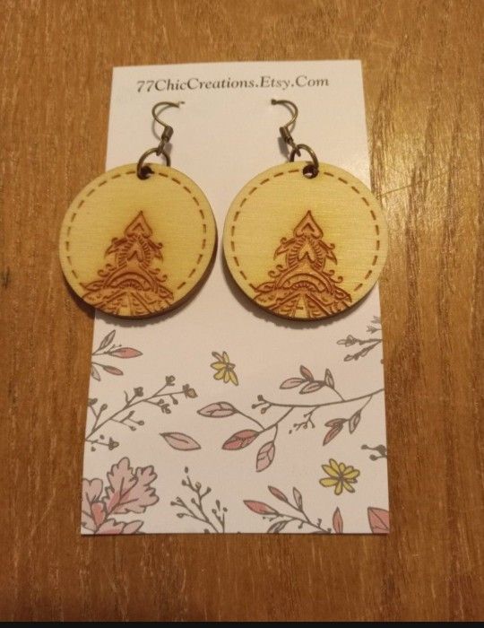 77 Chic Creations Earrings