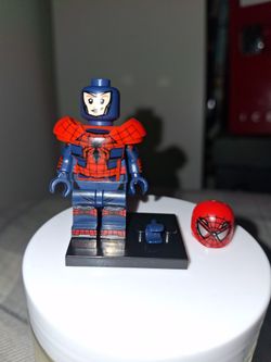 Marvel LEGO Minifigure with Accessories