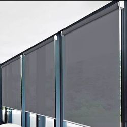 4 Outdoor roller blinds