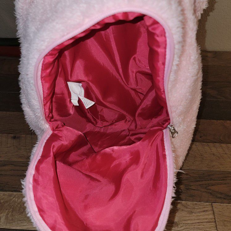 Popatu Fuzzy Backpack