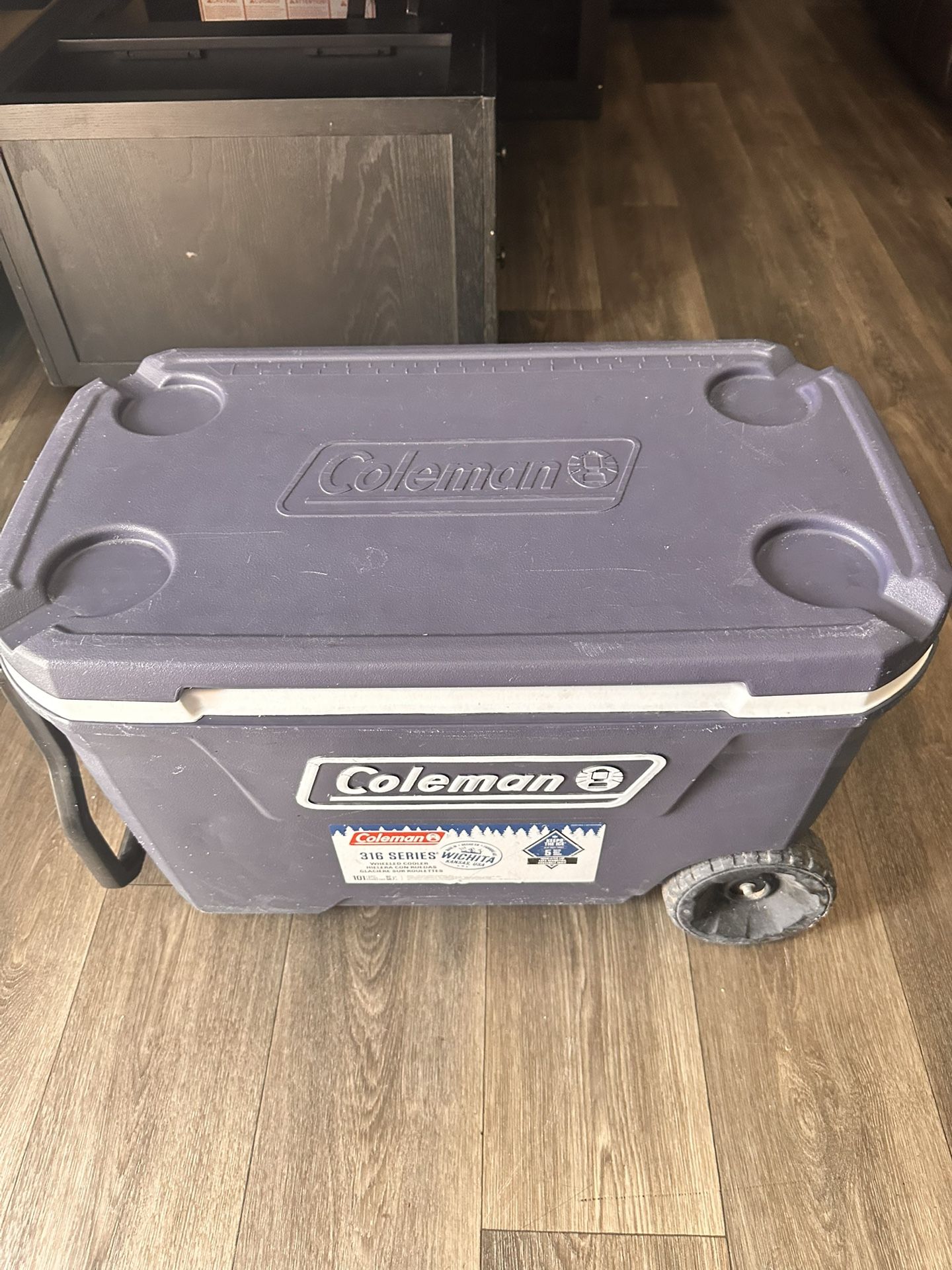 Coleman Cooler Good Condition