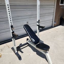 Squat rack/ weight bench/ bench press