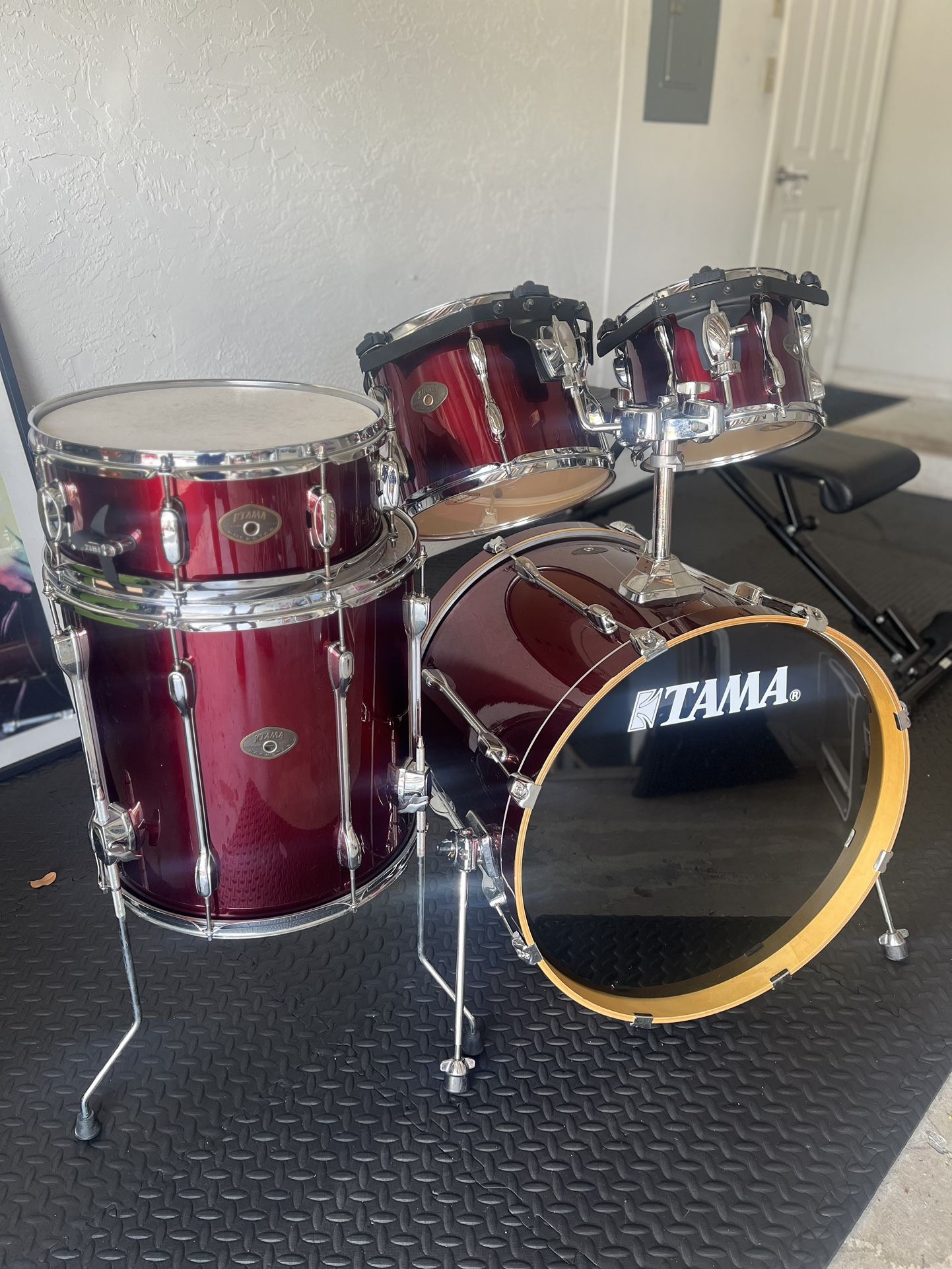 Tama Rockstar Wine Red Drum Set