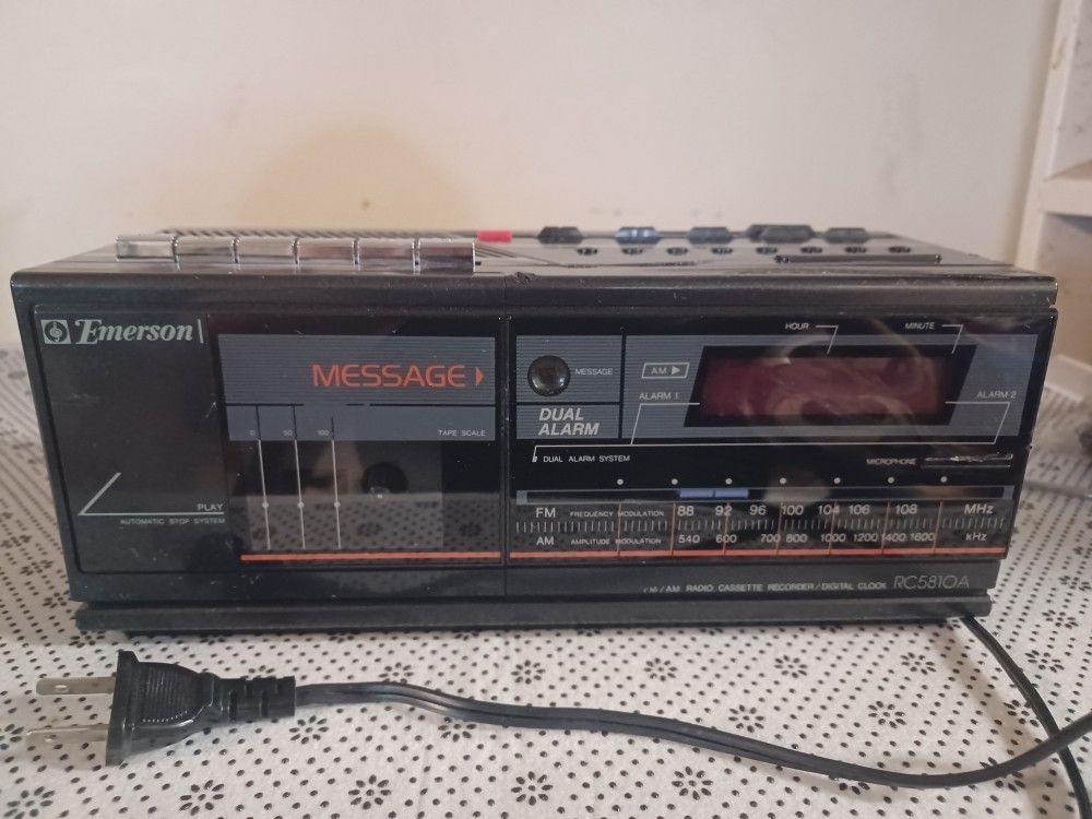 Emerson AM/FM Radio Cassette Recorder/Digital Clock with a dual alarm system, model RCS810A