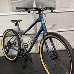 MARIN STINSON 2 ROAD BIKE 