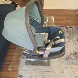 Century Carry On 35 Lightweight Infant Car Seat