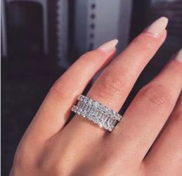 Wedding ring/engagement ring