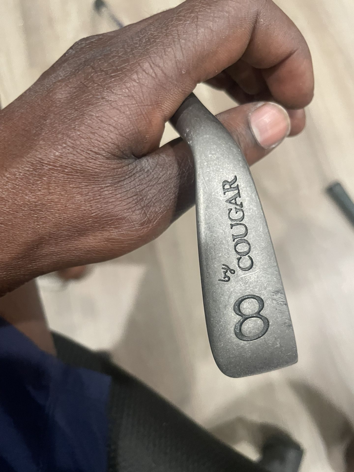 Golf Club (MULTIPLE PHOTOS*** BEST OFF ***