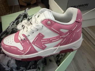 OFF WHITE OUT OF THE OFFICE SNEAKERS Sz 36