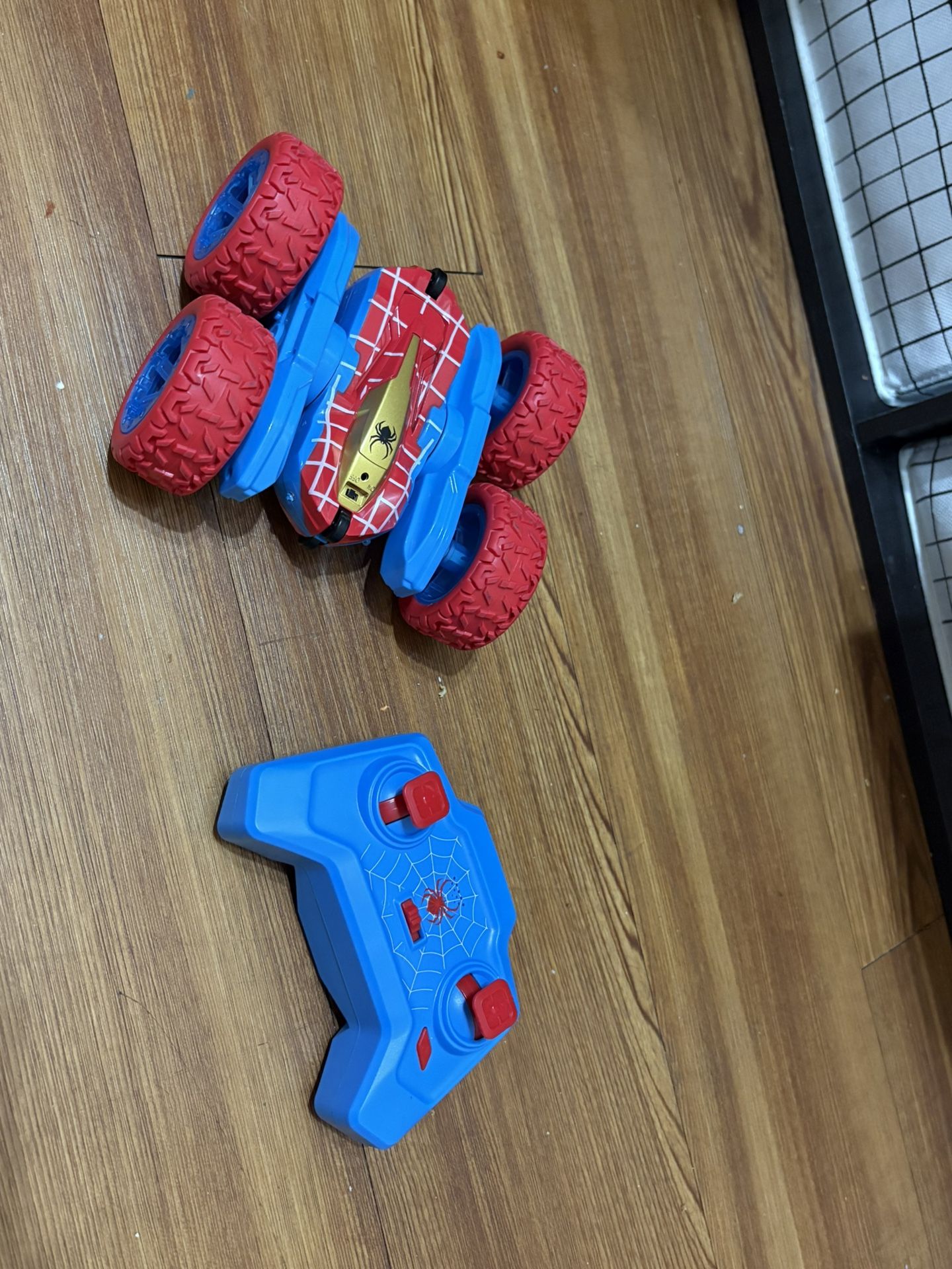 Spider Man Monster Truck