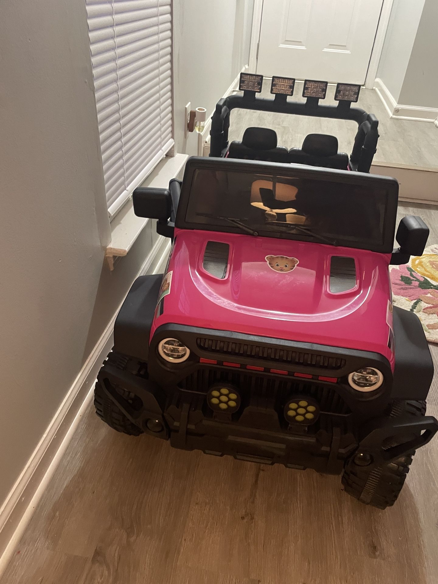 Pink Jeep Wrangler PowerWheel