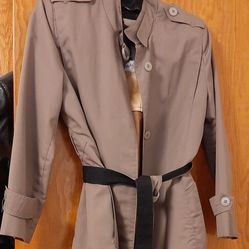 Ladies Misty Harbor Taupe Raincoat 6 P.