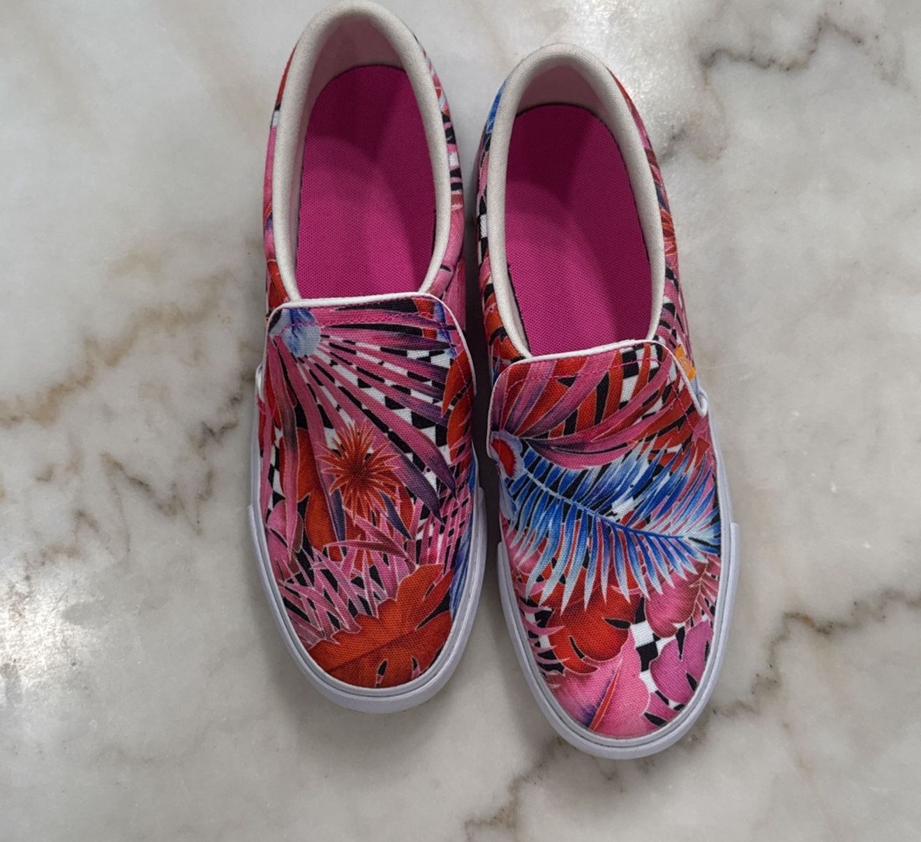 Nike Court Royale AC Slip-on Women’s 8.5 