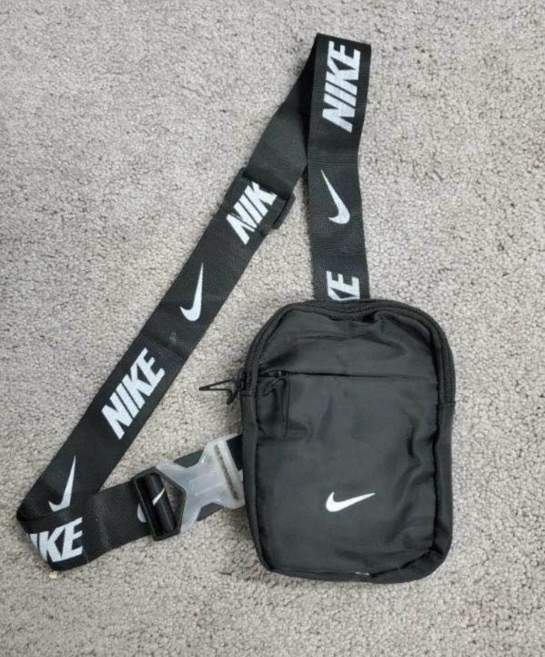 Nike Crossbody 5x7 Unisex
