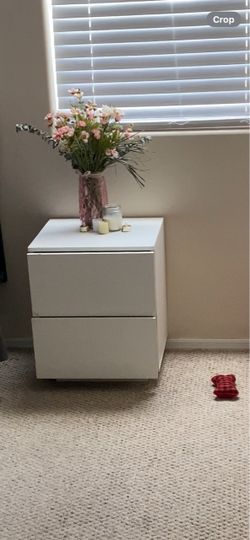 2 White Nightstands
