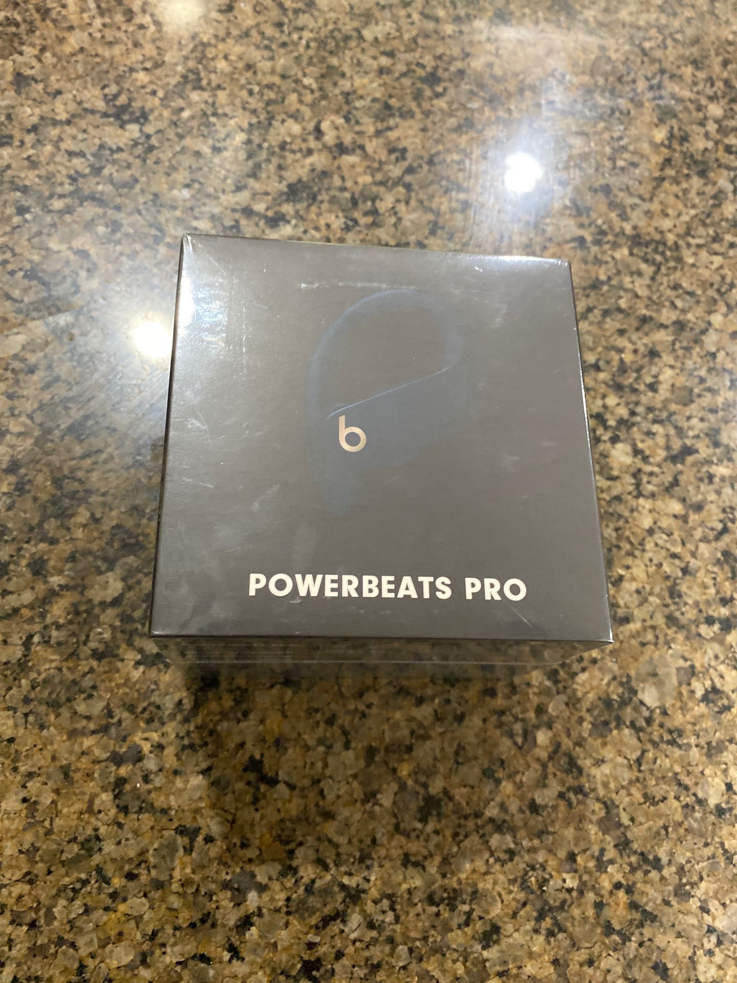 Power beats pro brand new sealed one full year warranty