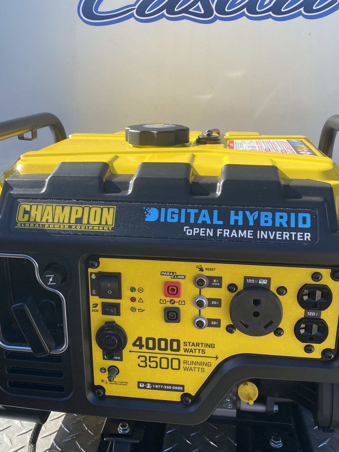 New Champion Generator Quiet Hybrid 4000/3500 Watts