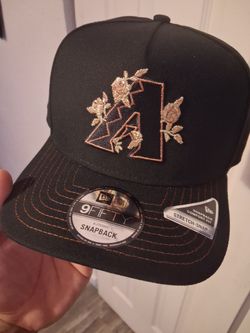 Diamonds backs snap back 30$ new