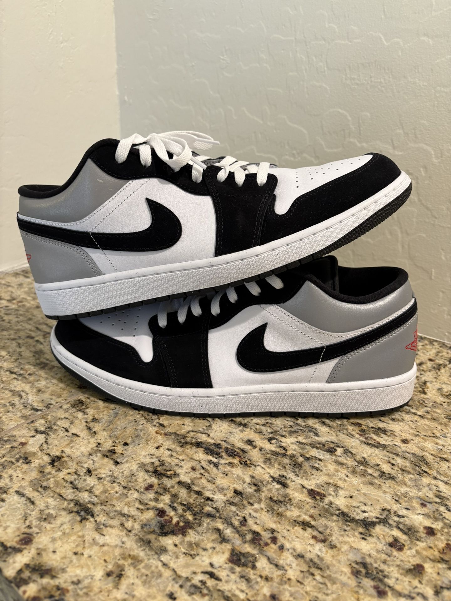 Jordan 1 Low SE