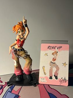 Peach riot pop mart - Gigi pop star figure